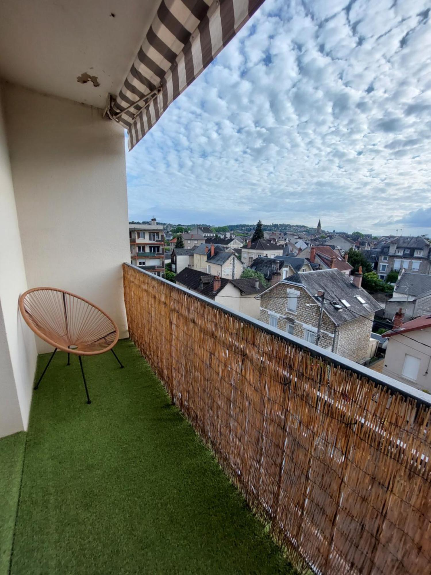 Appartement Dl Les 4 Saisons à Brive-la-Gaillarde Extérieur photo